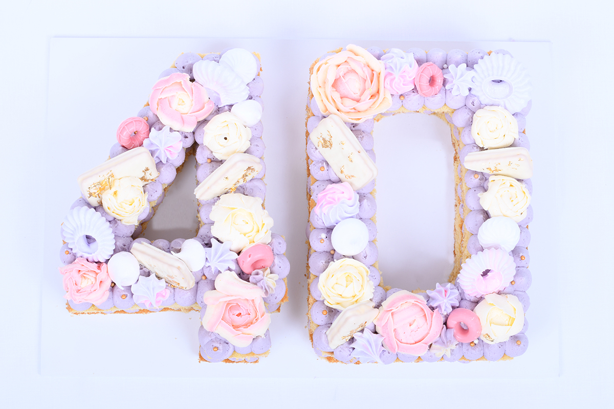 Letter or Number Cakes