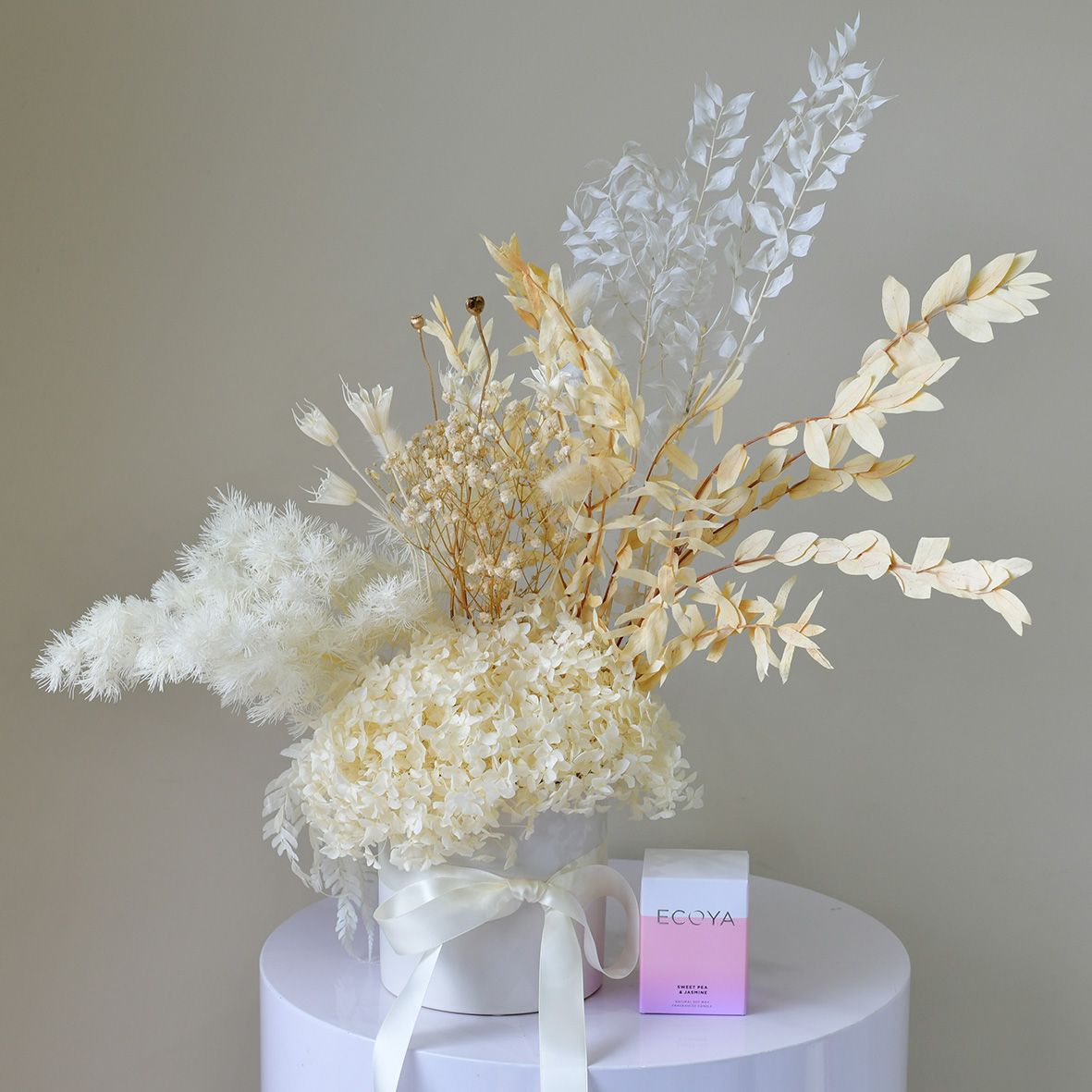 Dried Flower Arrangements in Vase - PRESERVED 101