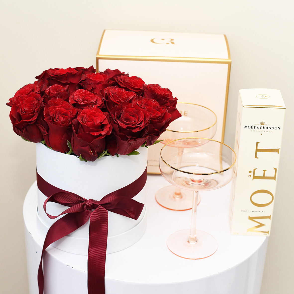 Champagne and Flowers delivery Sydney