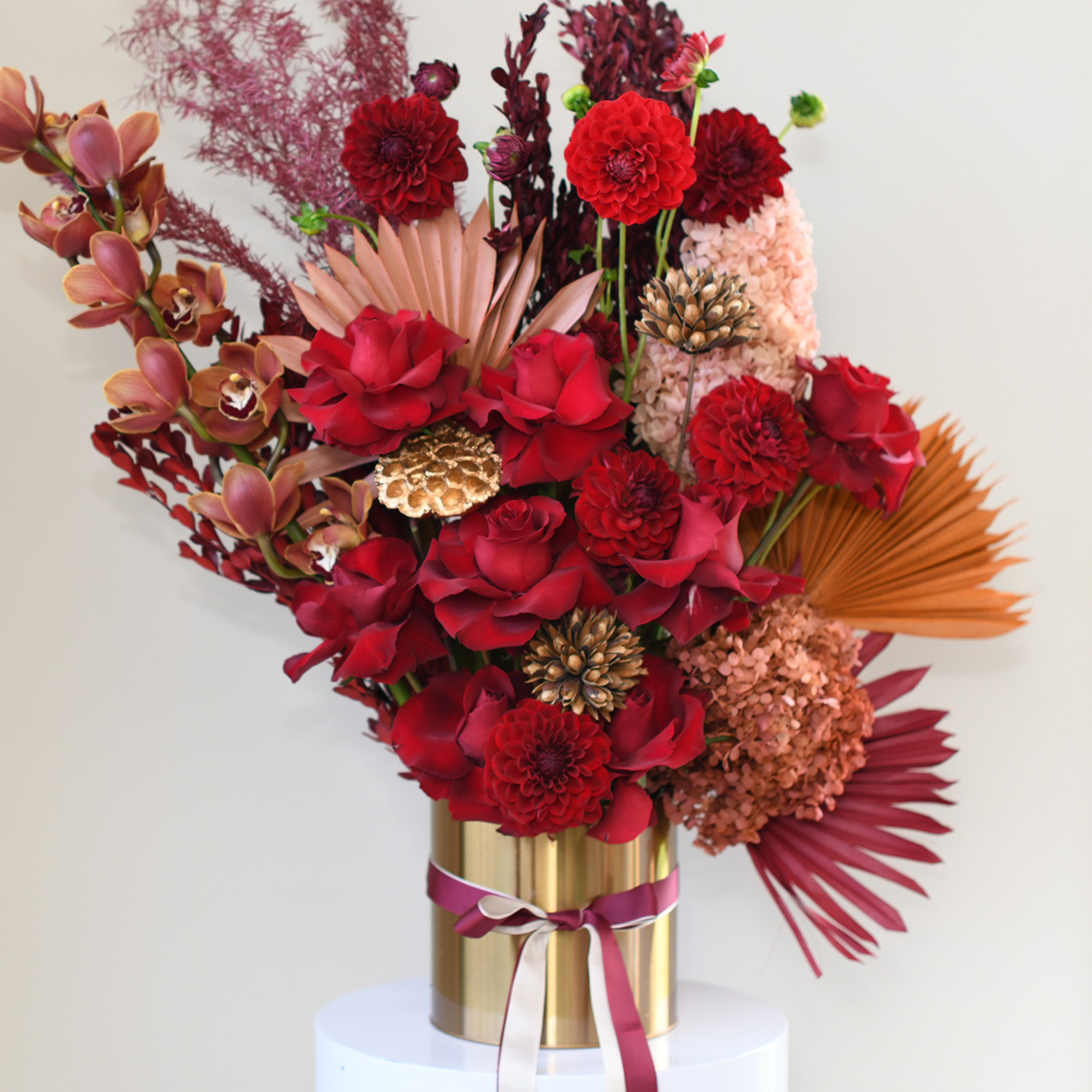 Statement Flowers Sydney Delivery for Events
