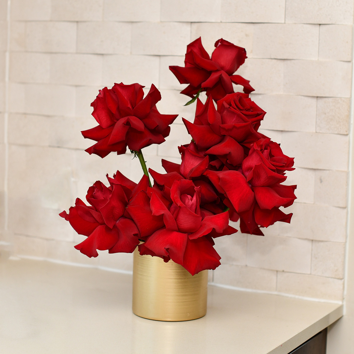 Roses in a Vase Sydney Delivery - Celebrations Florals